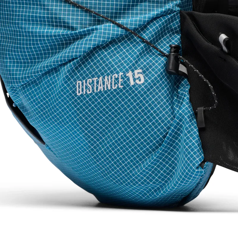 Black Diamond Distance 15 Backpack desert sky